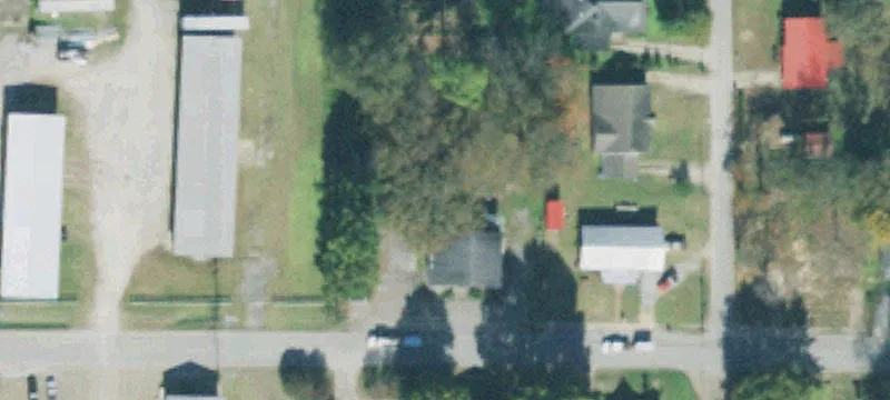 302 Main St