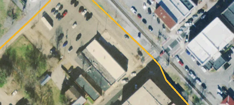 100 Main St