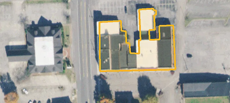 27 Courthouse Sq