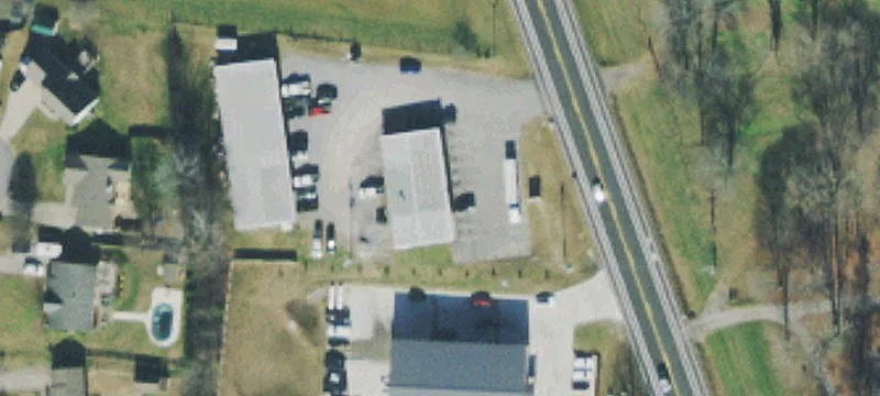 1623 Hwy 31st W