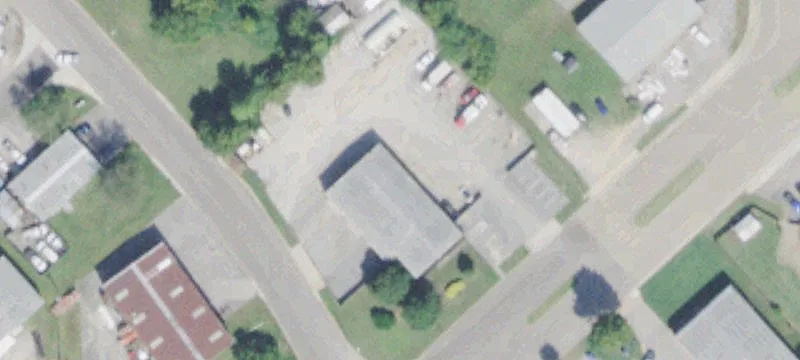 689 Commerce Pkwy