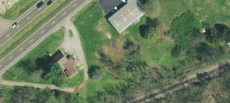 Hwy 11th E