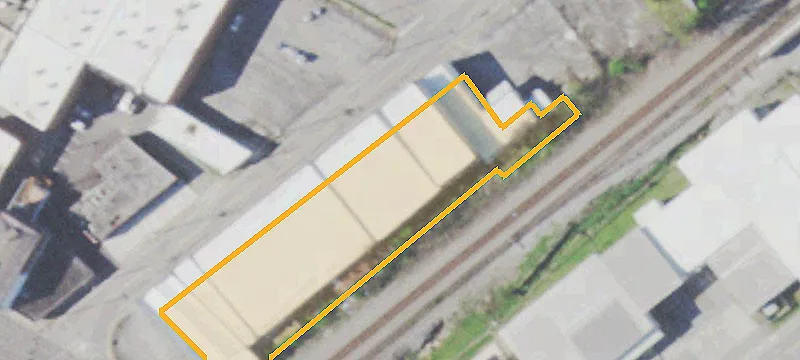 140 Edwards NE St