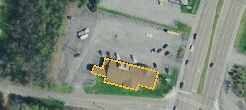 825 Pkwy Parkway