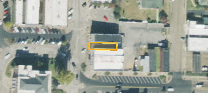 18 Washington Ave
