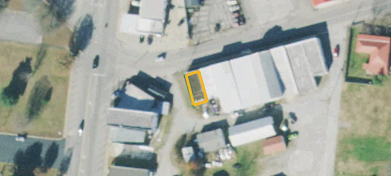 16 Swan Ave
