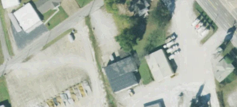 27 Linden St