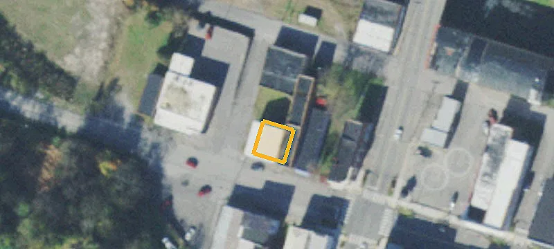 112 Main St