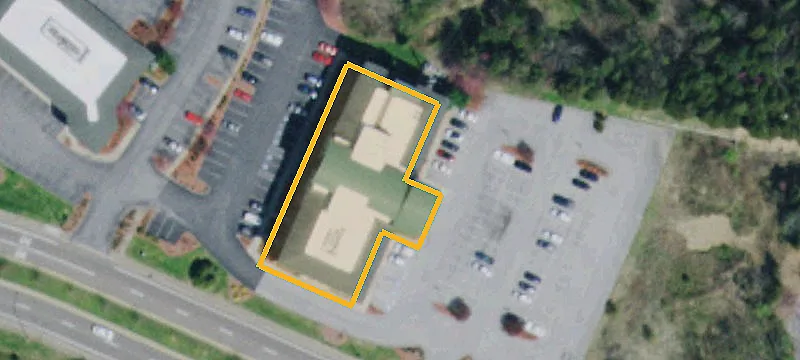8 Sheridan Sq, Unit 4