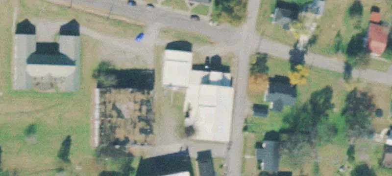 105 College St
