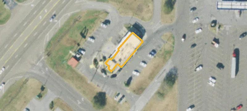 590 Hwy 51st N