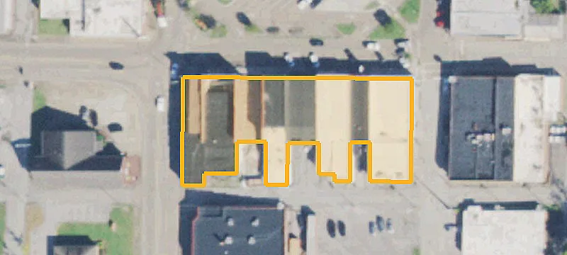 40 Main St
