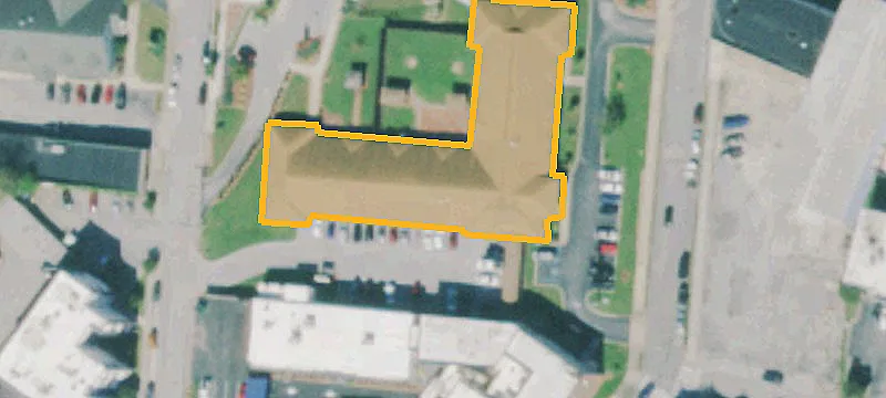 207 Spears Ave