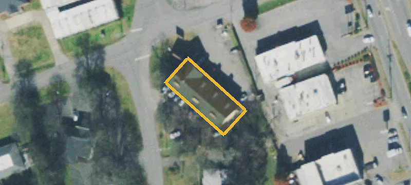 808 Wren Rd