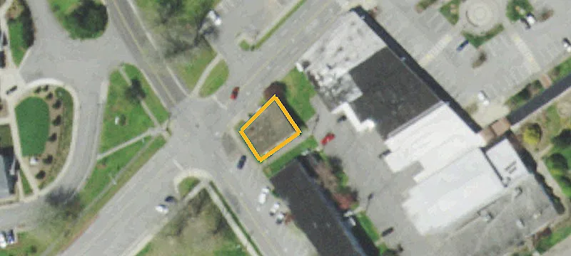 281 Broadway Ave