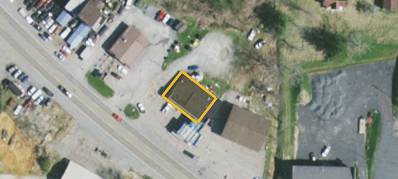 8369 Hwy 19th E