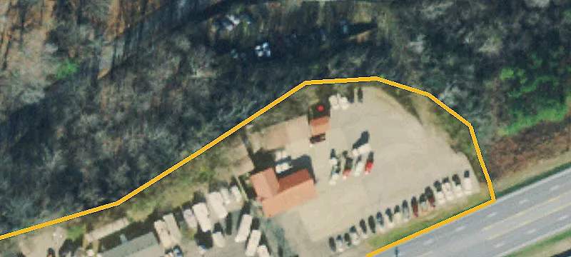 921 Hwy 70th E