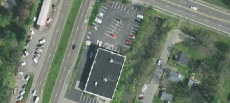 709 Volunteer Pkwy