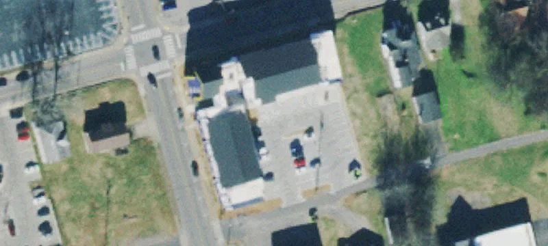 712 Main St