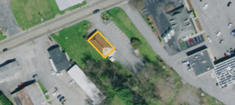 1216 Main Ave