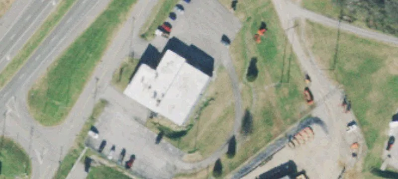 1144 Riverside Dr
