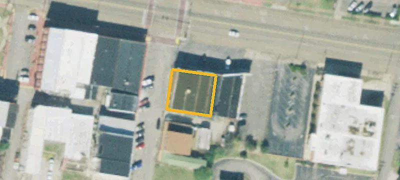 375 Main St