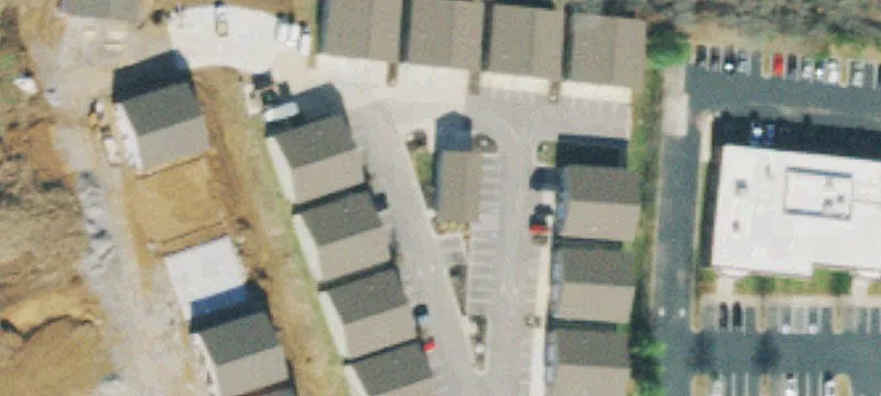 1035 Pkwy Dr