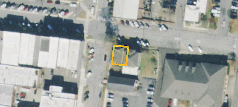203 Market E St