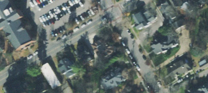 204 4th S Ave