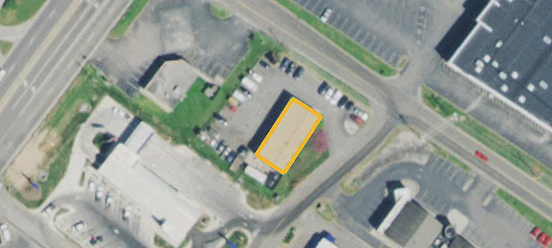 115 Montgomery Ln