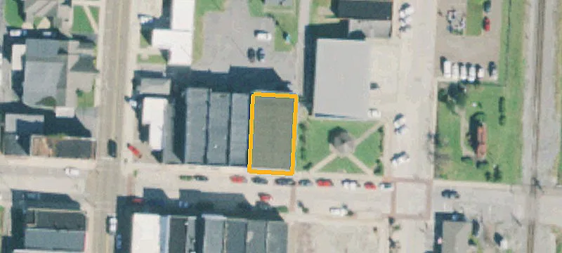 112 Main St