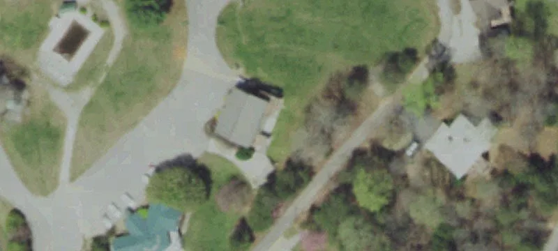 1233 Deerfield Way