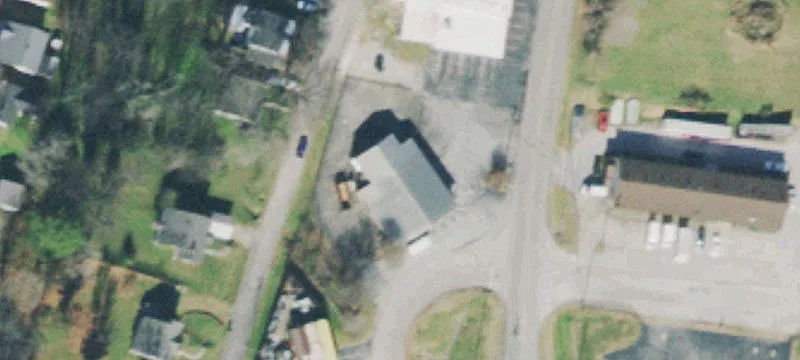 2008 Main St