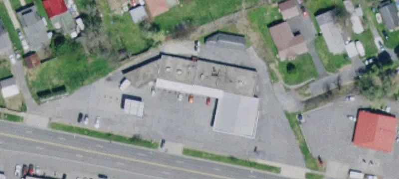 820 Ctr St