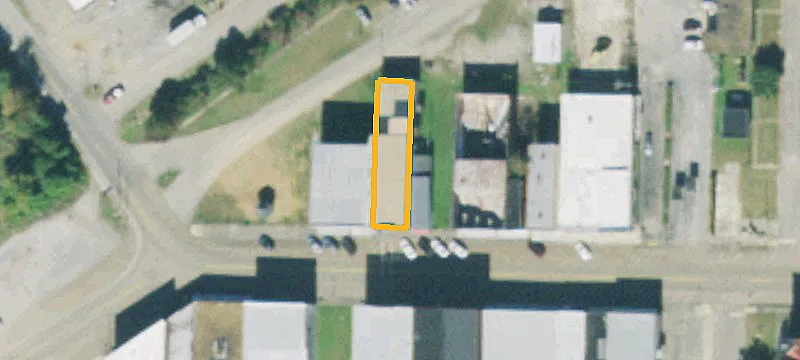 124 Main St