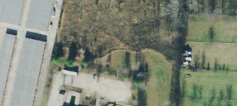 2015 Tiny Town Rd