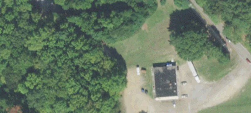 6882 Macon Rd