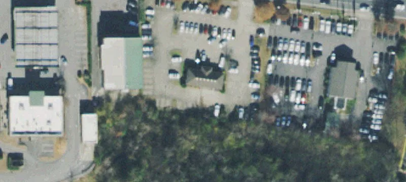 1181 Main St