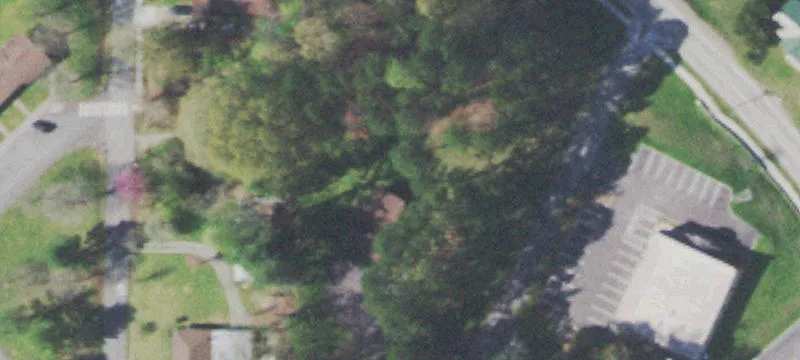 395 Riv Rd