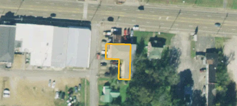 201 Main St