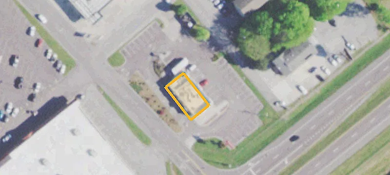 120 Iowa Ave