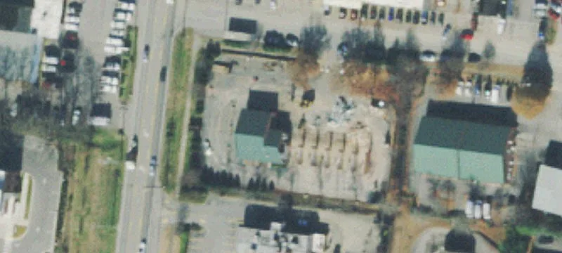 102 Carr Ave
