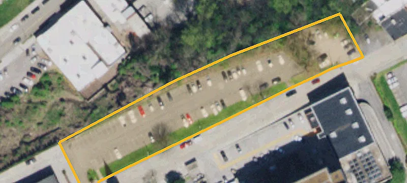 305 Vine Ave