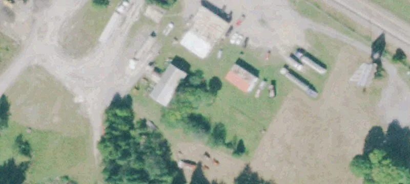 184 Frontage Rd