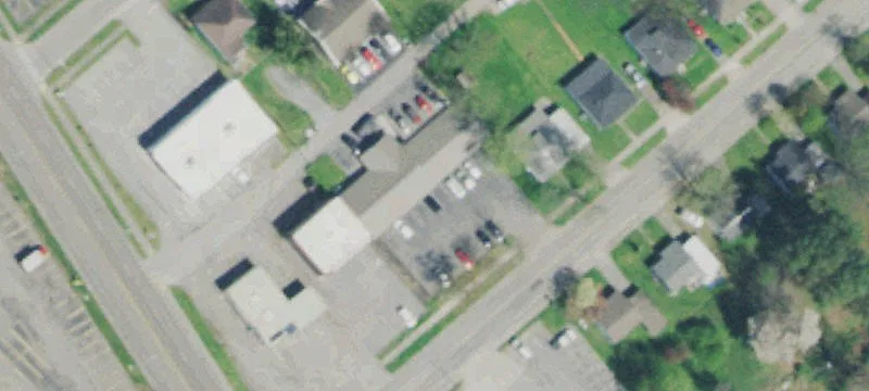 358 Lindsay St