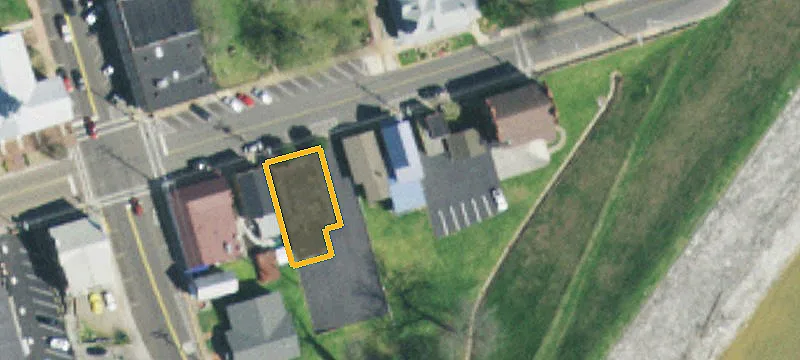 139 Main St