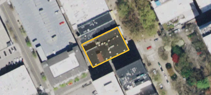 5 Market Sq