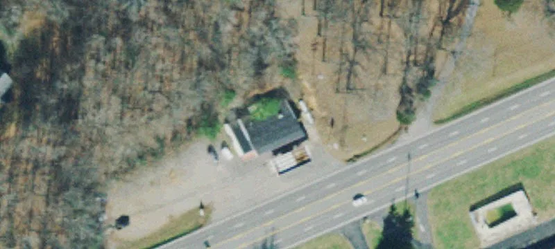 1411 Hwy 70th E