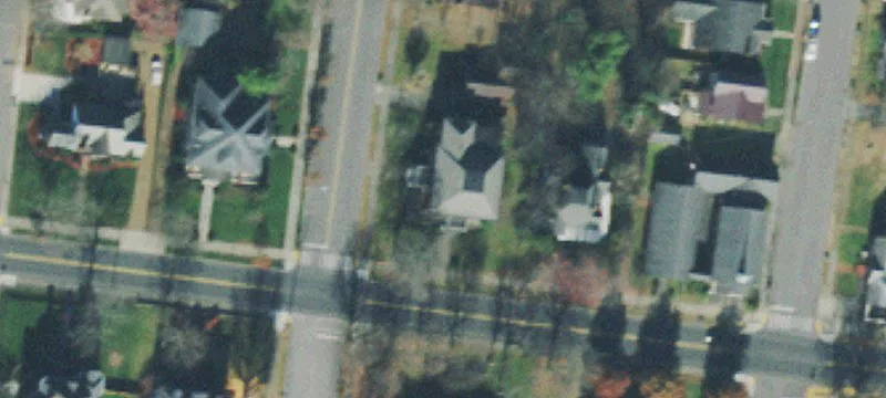 318 5th W Ave