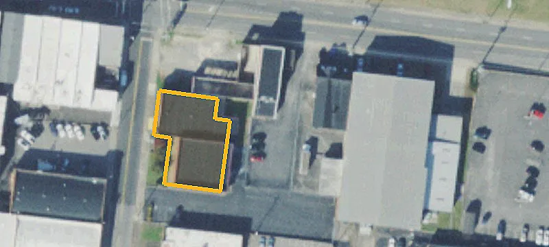 208 Main St
